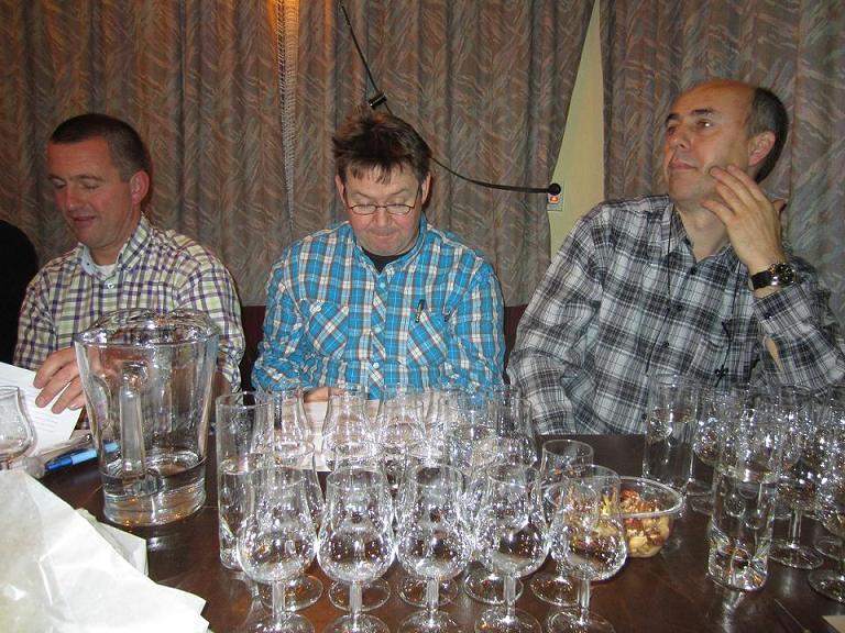 Jeroen, Roland en Peter bereiden zich voor.